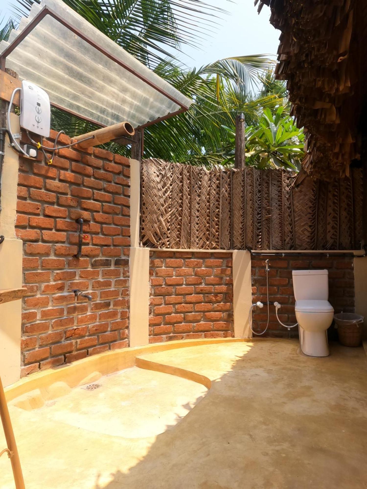 Monsoon Eco Resort - Whisky Point Arugambay Pottuvil Pokoj fotografie