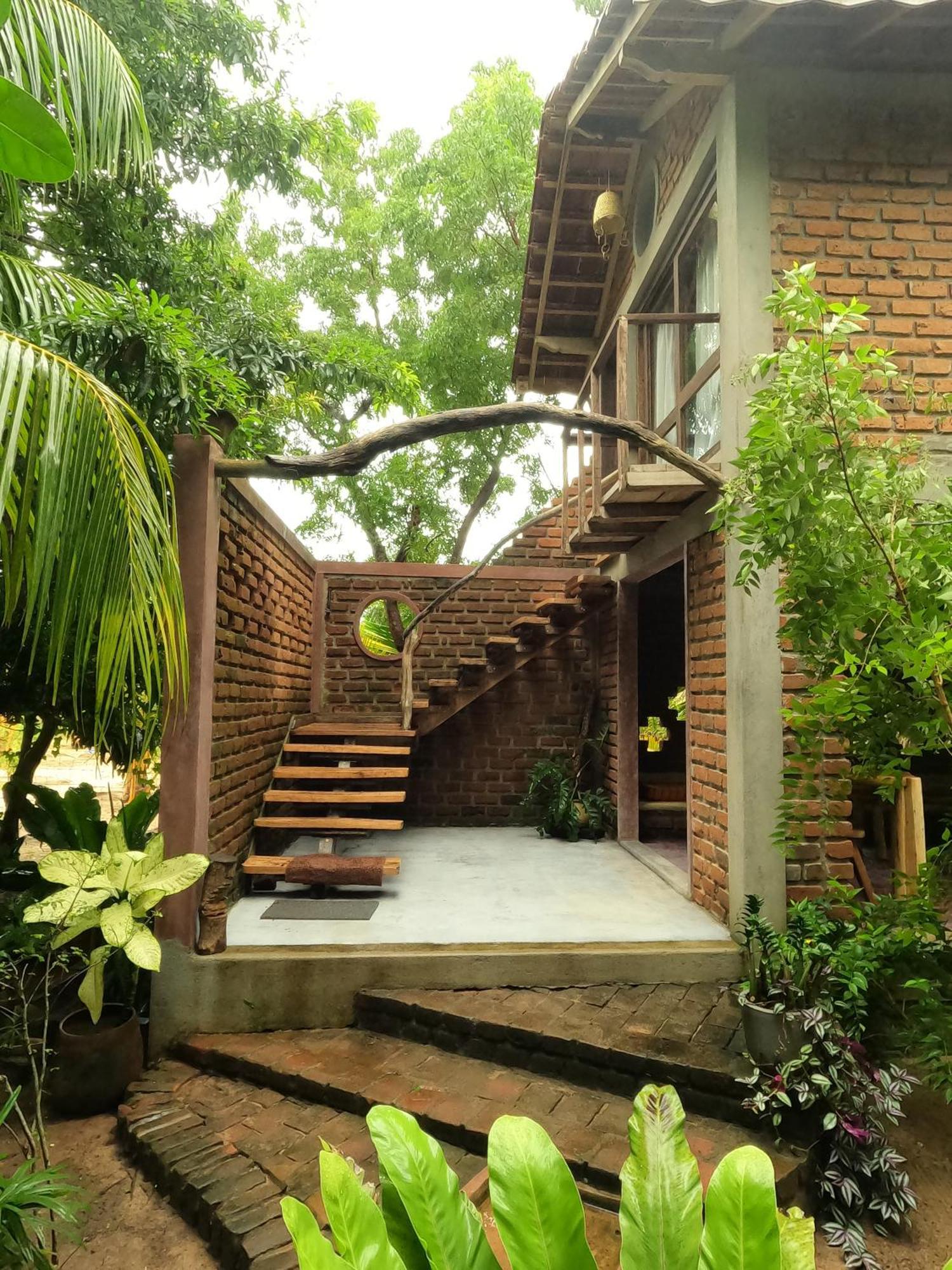 Monsoon Eco Resort - Whisky Point Arugambay Pottuvil Pokoj fotografie